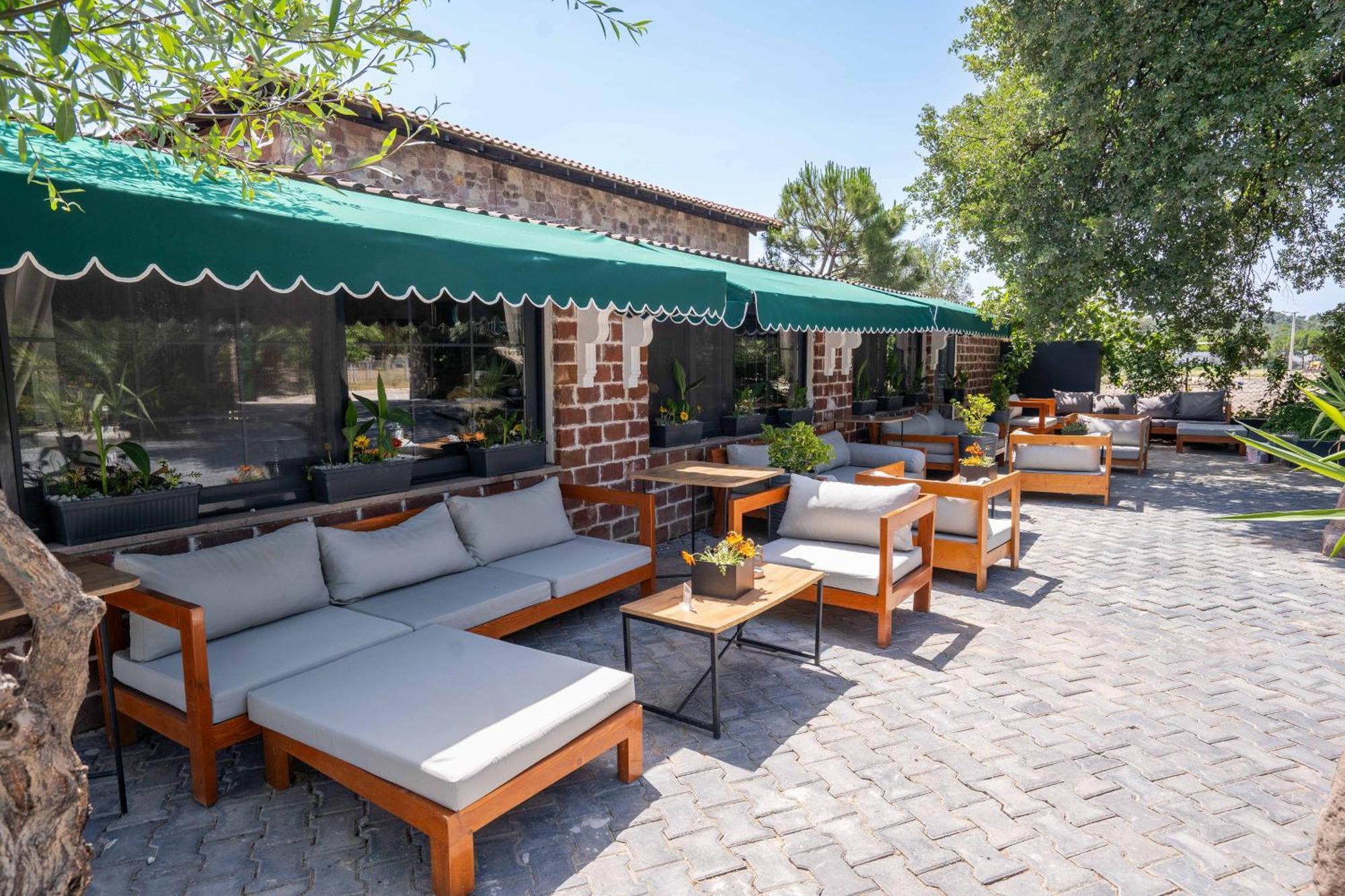 Simlarda Country Club Ayvalik Villa Bagian luar foto