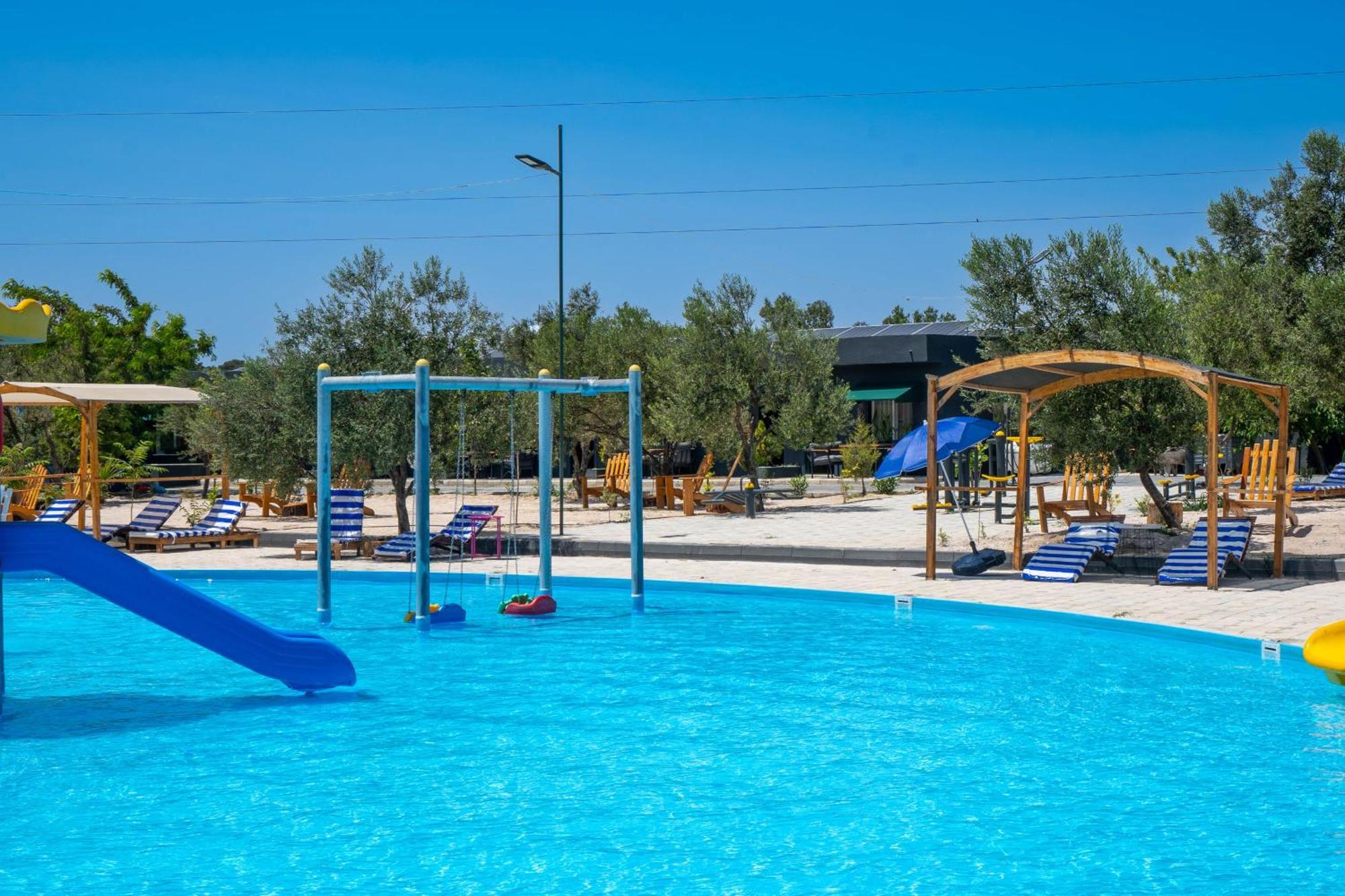 Simlarda Country Club Ayvalik Villa Bagian luar foto
