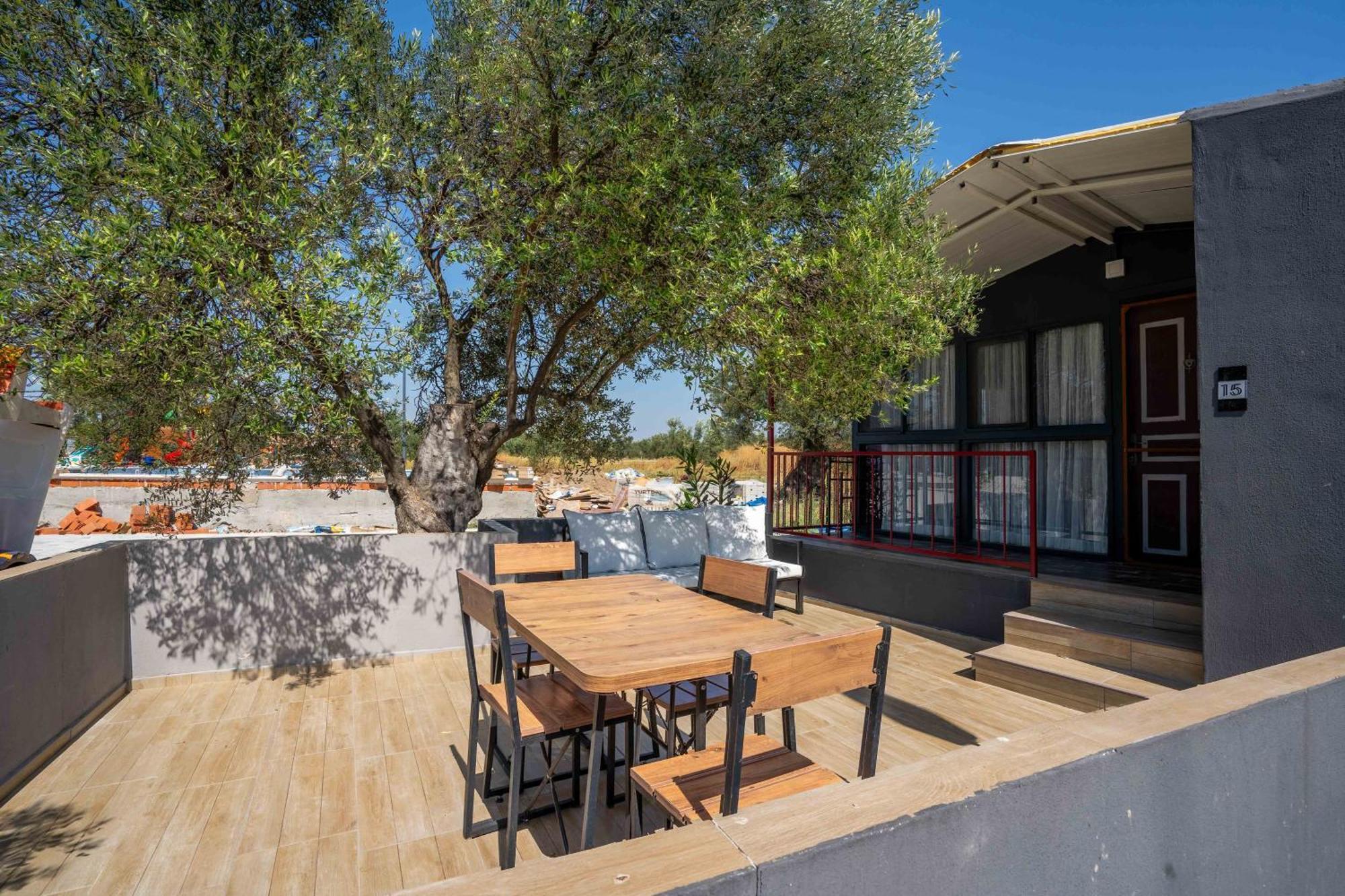 Simlarda Country Club Ayvalik Villa Bagian luar foto