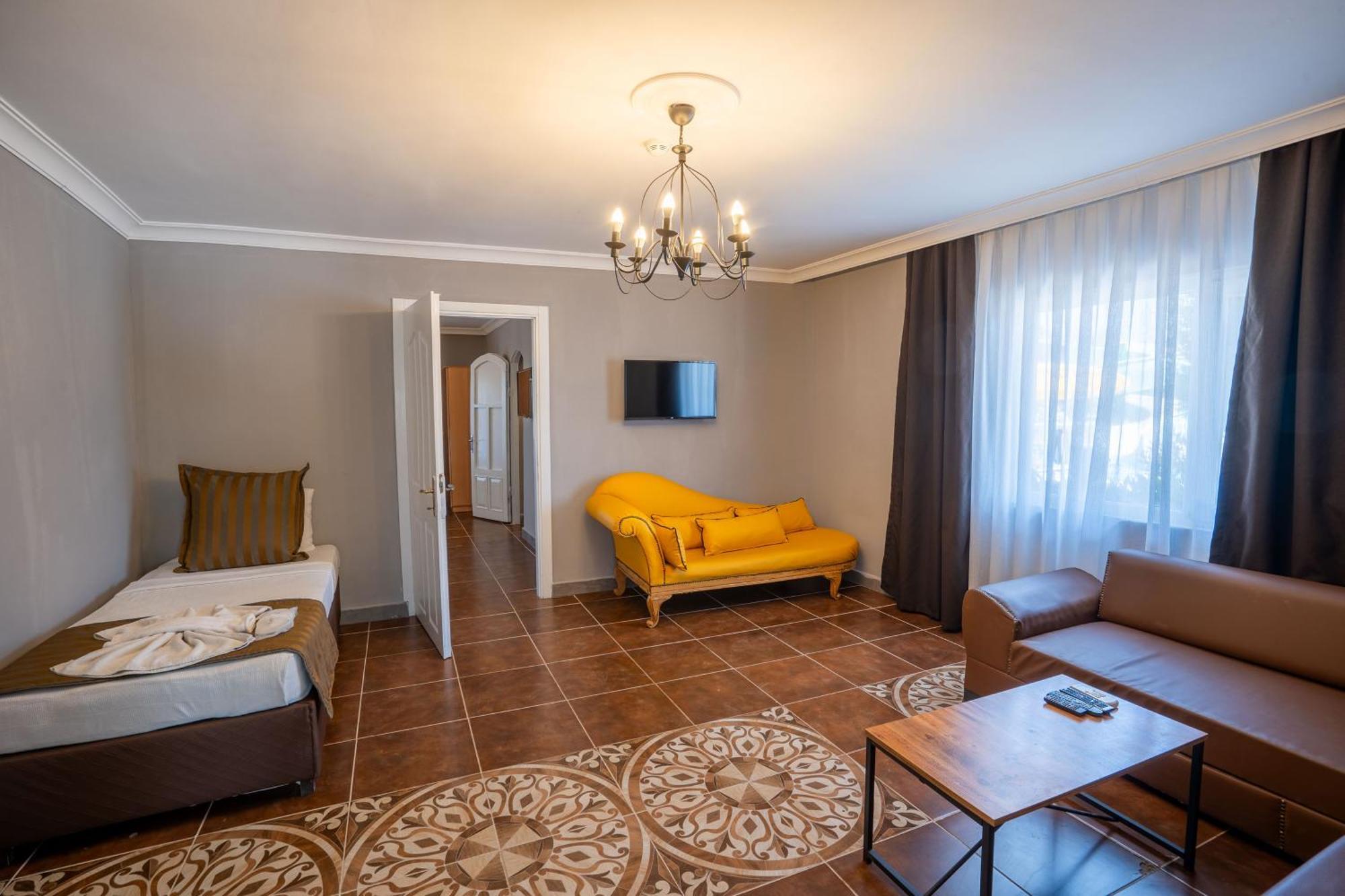 Simlarda Country Club Ayvalik Villa Bagian luar foto