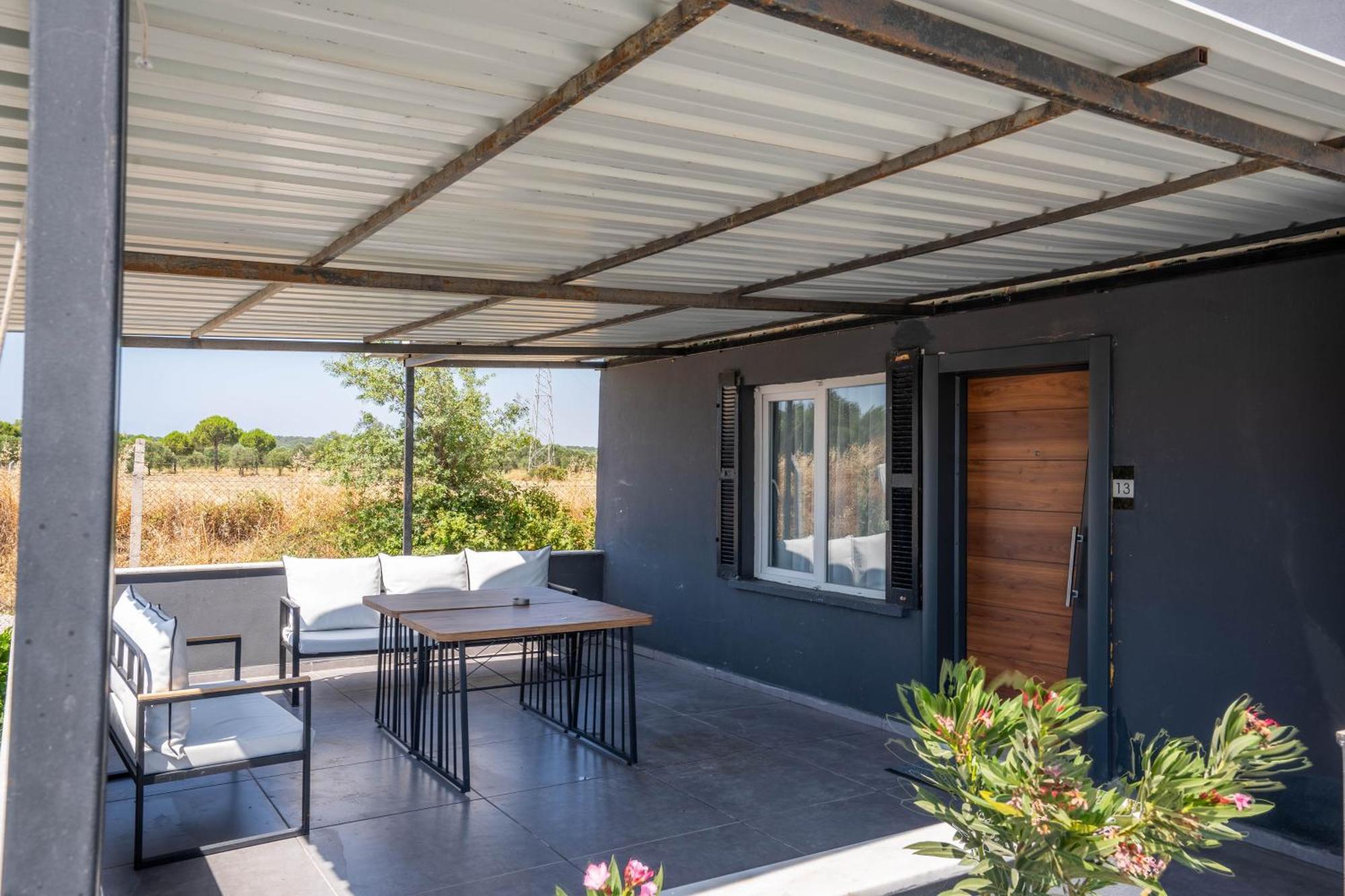 Simlarda Country Club Ayvalik Villa Bagian luar foto