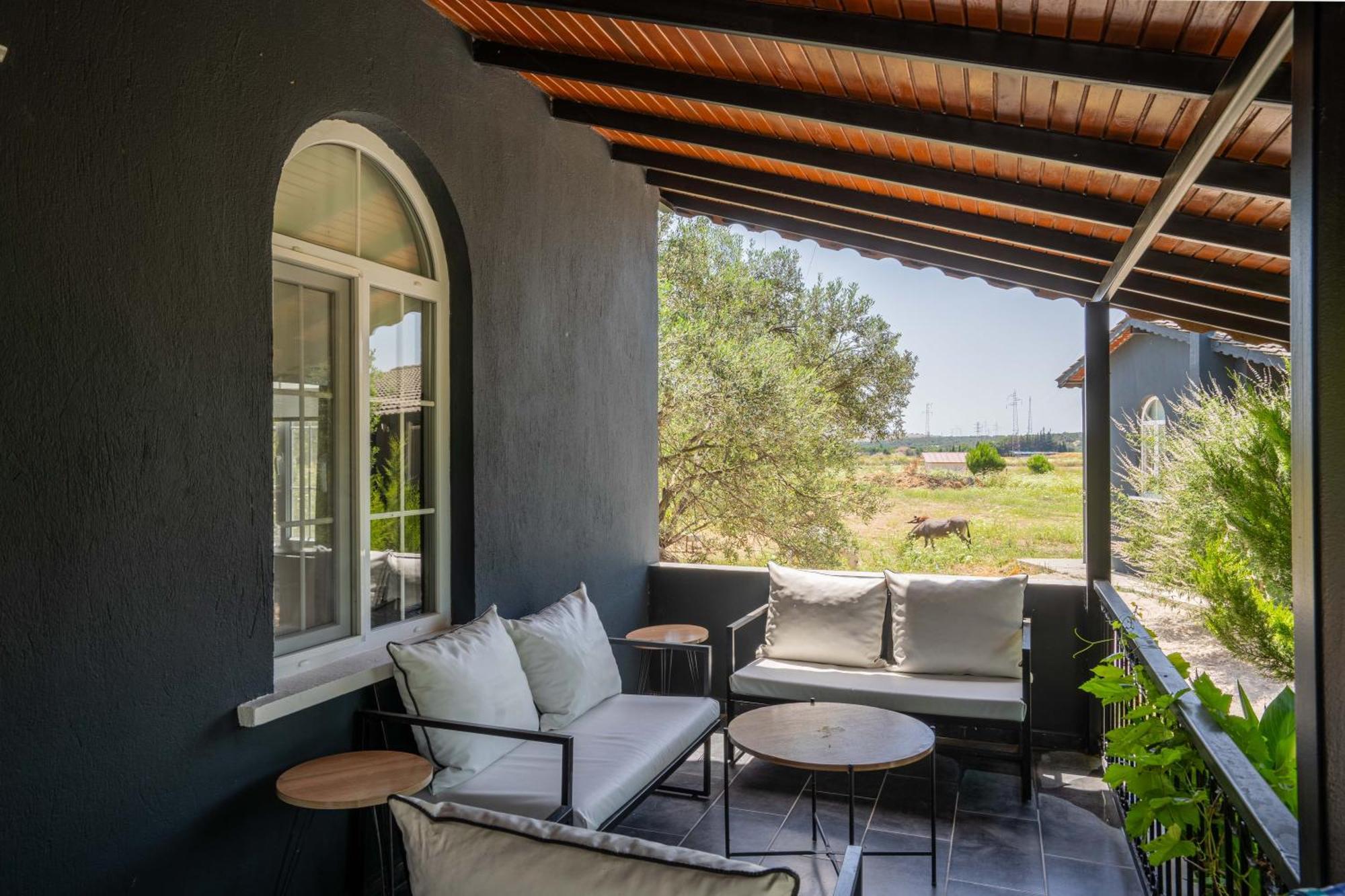Simlarda Country Club Ayvalik Villa Bagian luar foto