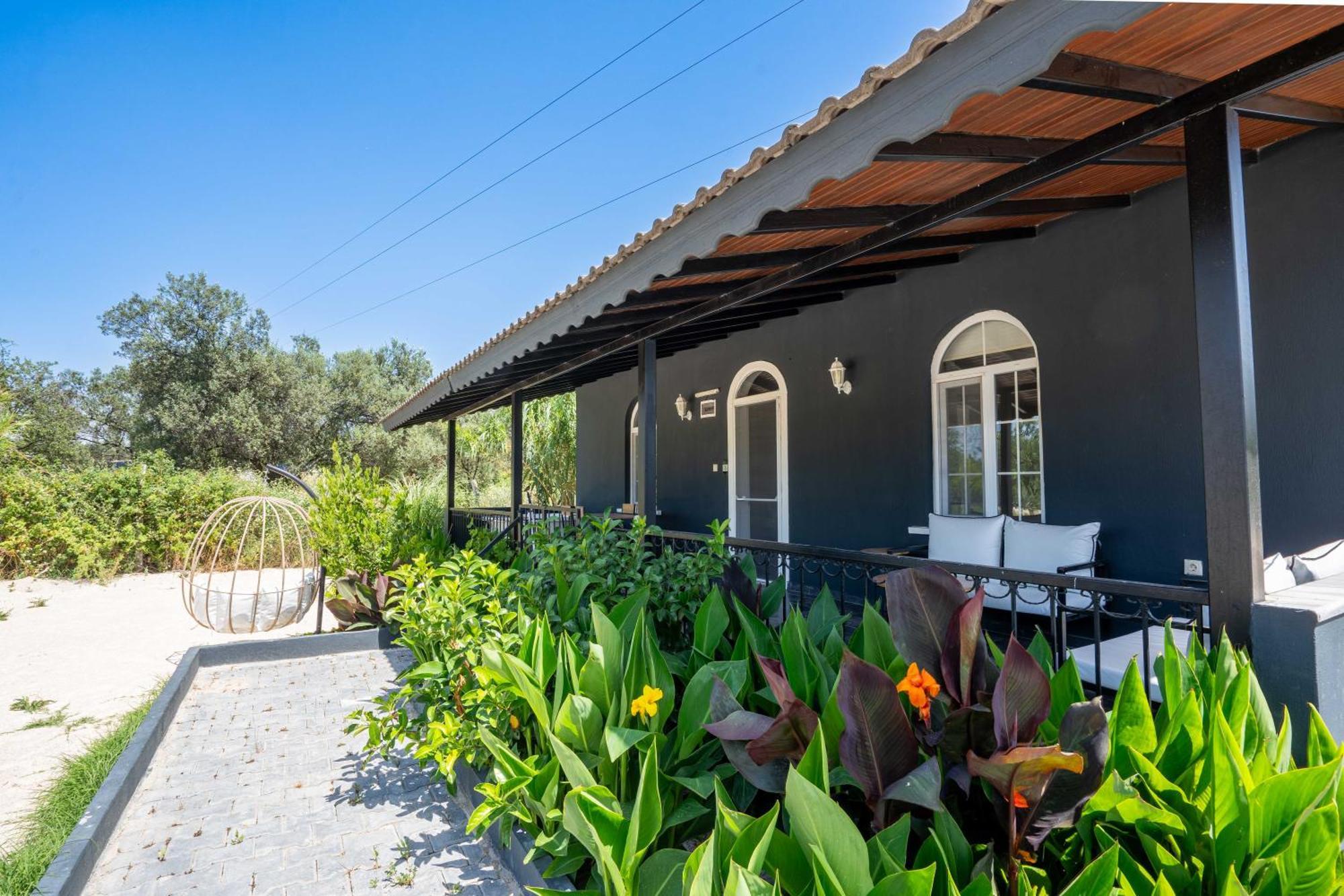 Simlarda Country Club Ayvalik Villa Bagian luar foto